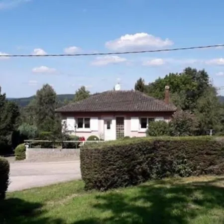 De Moyenne Montagne Holiday home *